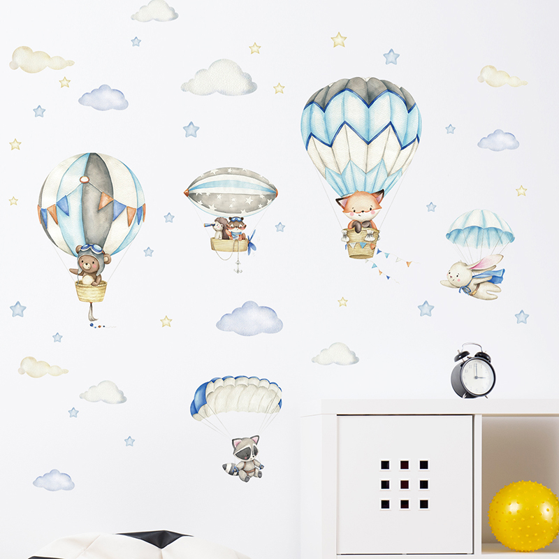 Cartoon Cute Animals Hot Air B - Baby Nursery Decals recension och pris